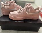 Nike air force, Kleding | Dames, Schoenen, Nike, Roze, Zo goed als nieuw, Sneakers of Gympen