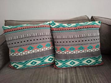 Decoratieve kussens - Set van 2 beschikbaar voor biedingen