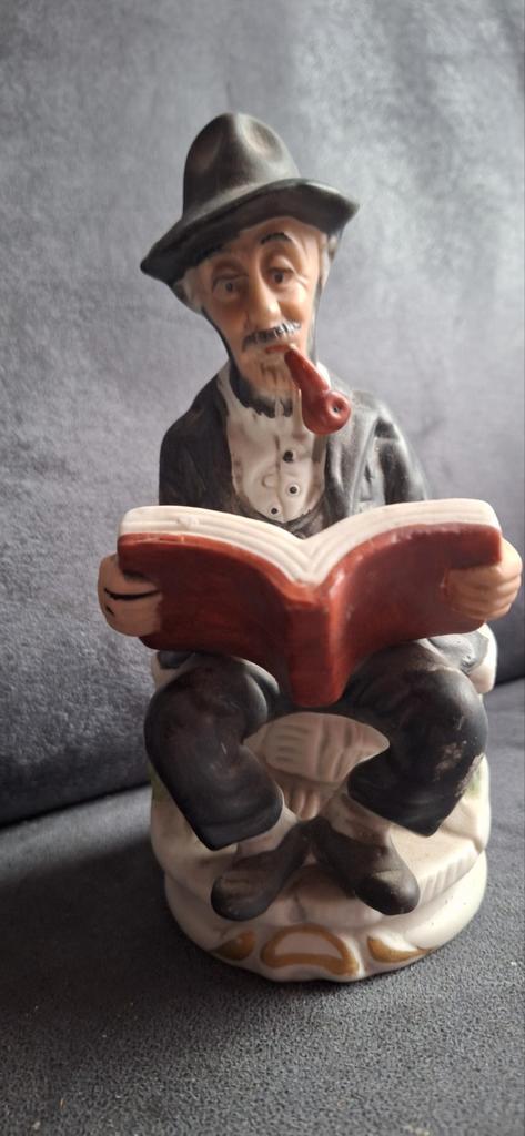 Vitrage porseleine beeldje, Verzamelen, Beelden en Beeldjes, Zo goed als nieuw, Mens, Ophalen of Verzenden