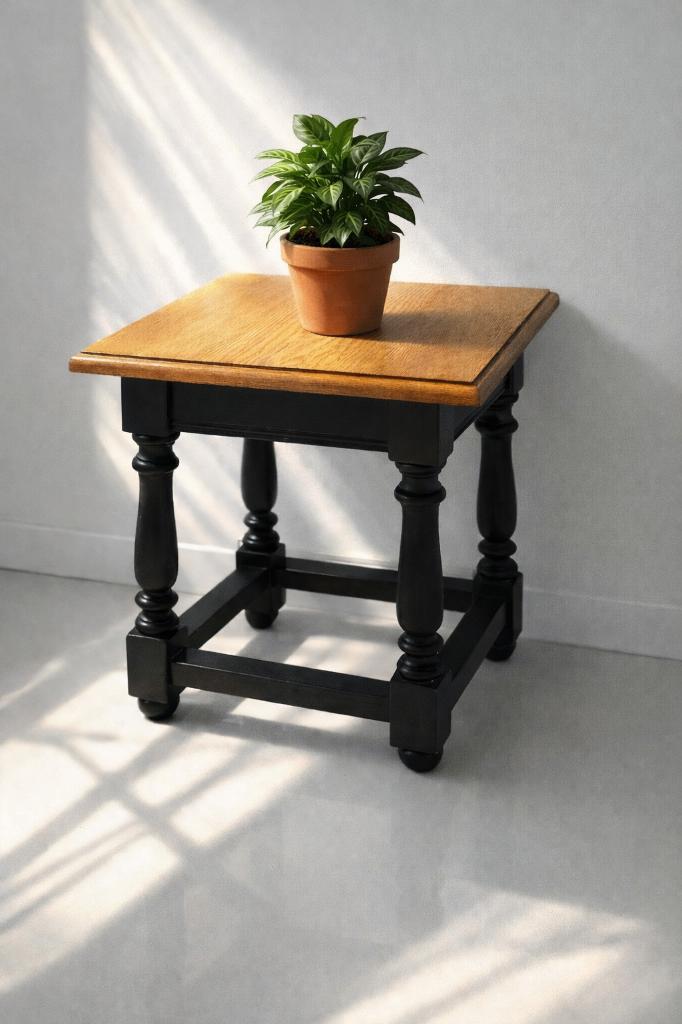 Klein tafeltje, Minder dan 55 cm, Vierkant, Zo goed als nieuw, Hout