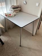 Vintage | Formica tafel met verchroomde metalen poten., Ophalen, Overige materialen, Gebruikt, 100 tot 150 cm