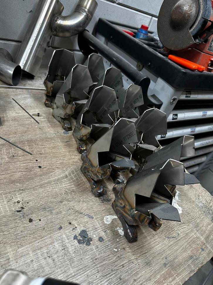 Rvs dobermann project 11 stuks, Antiek en Kunst, Kunst | Beelden en Houtsnijwerken, Ophalen of Verzenden