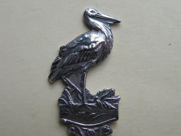 Verzilverd geboorte lepeltje ooievaar met baby beschikbaar voor biedingen