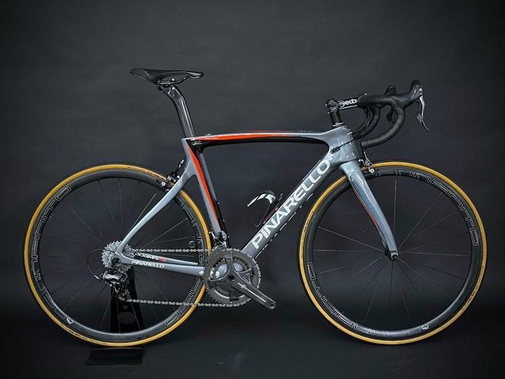 Pinarello Dogma F8 - Campagnolo Chorus - Infinito fullcarbon, Fietsen en Brommers, Fietsen | Racefietsen, Zo goed als nieuw, Overige merken