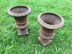Bloempotjes gietijzer 21 cm hoog, Ophalen, Gebruikt, Rond, Minder dan 25 cm