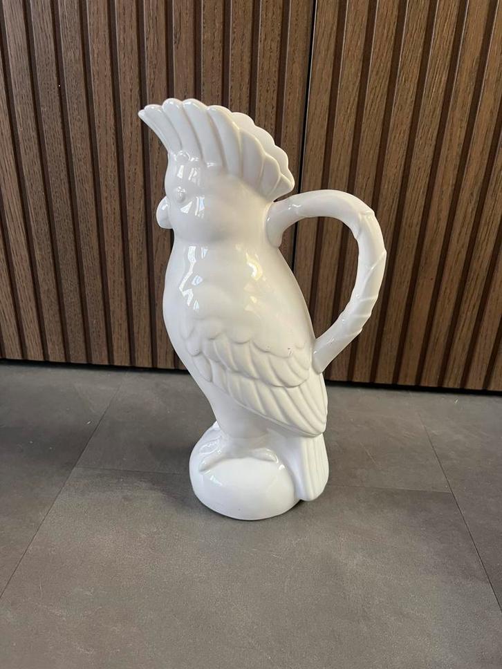 Unieke Kan in de Vorm van een Witte Kaketoe, Huis en Inrichting, Woonaccessoires | Vazen, Zo goed als nieuw, Wit, Minder dan 50 cm