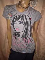 Prachtige shirt van april evil maat M zgan, Kleding | Dames, Maat 38/40 (M), April evil, Ophalen of Verzenden, Zo goed als nieuw