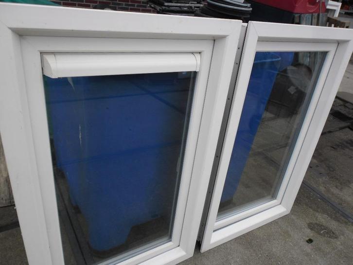 kunststof ramen140x88 met draaikiep, Doe-het-zelf en Verbouw, Kozijnen en Schuifpuien, Zo goed als nieuw, Raamkozijn, Kunststof