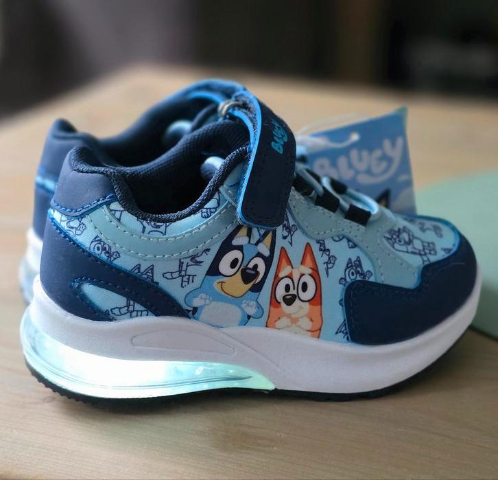 Bluey schoenen maat 24, NIEUW, Kinderen en Baby's, Kinderkleding | Schoenen en Sokken, Zo goed als nieuw, Schoenen, Ophalen of Verzenden
