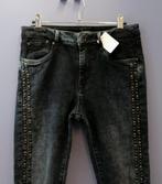 Pepe Jeans donker blauwe stretch jeans vol studs 28 nr 38110, Kleding | Dames, Spijkerbroeken en Jeans, Blauw, W28 - W29 (confectie 36)