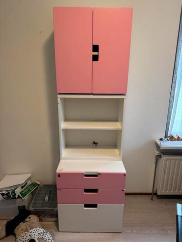 Ikea kast beschikbaar voor biedingen