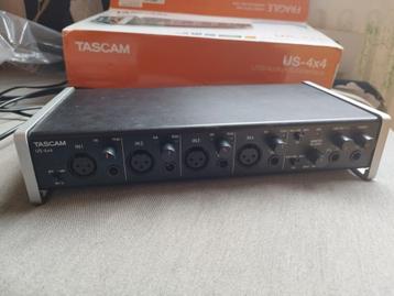 Tascam US 4x4 audio interface  beschikbaar voor biedingen