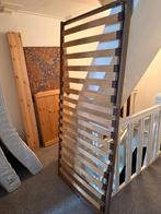 2 Houten Bedden incl. Matras - Handgemaakt, 90 cm, Eenpersoons, Bruin, Ophalen of Verzenden