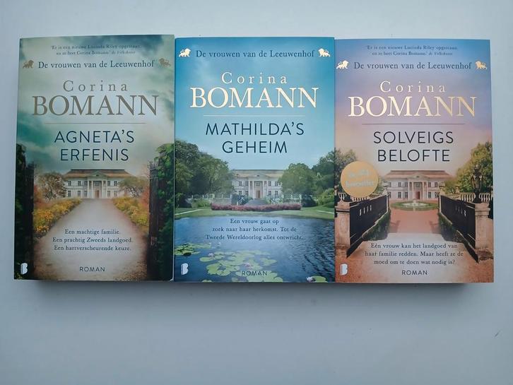 Corina Bomann - Vrouwen van Leeuwenhof trilogie (1 koop), Boeken, Romans, Ophalen of Verzenden