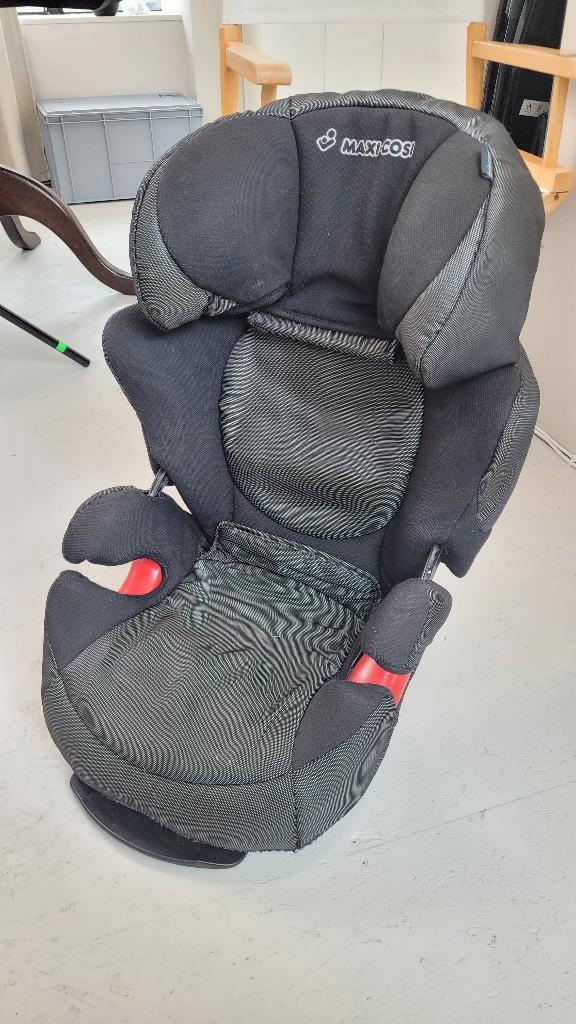 Maxi-Cosi Airprotect | 15-36kg | Zwart, rood, Kinderen en Baby's, Autostoeltjes, Zo goed als nieuw, Maxi-Cosi, 15 t/m 36 kg, Autogordel