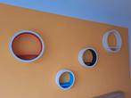 Witte ronde wanddecoratie, Huis en Inrichting, Woonaccessoires | Wanddecoraties, Ophalen, Zo goed als nieuw