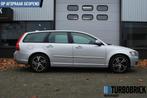 Volvo V50 2.0 Business Pro Edition | Leder | Trekhaak | ECC, Gebruikt, Zwart, 4 cilinders, Parkeersensor