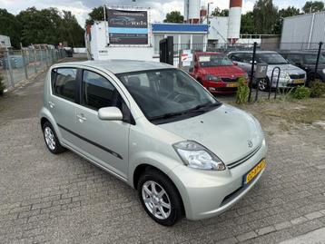 Daihatsu Sirion 2 1.0-12V Premium*NIEUWAPK*LMVELGEN* beschikbaar voor biedingen
