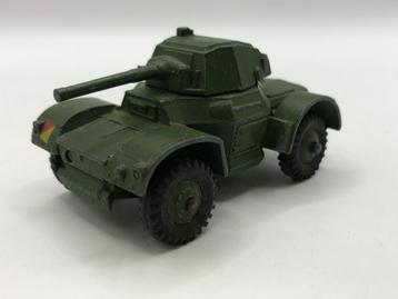 Dinky Toys 670 Armoured Car groen -GOED- M12 beschikbaar voor biedingen