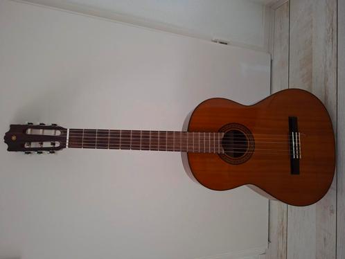 Klassieke gitaar Yamaha, Muziek en Instrumenten, Snaarinstrumenten | Gitaren | Akoestisch, Klassieke of Spaanse gitaar, Ophalen of Verzenden