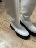 Witte Hoge Laarzen -van NA-KD maat 40, Kleding | Dames, Hoge laarzen, NA-KD, Wit, Ophalen of Verzenden