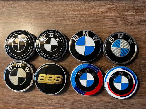 BMW wheelcaps en emblemen 50 jahre gewoon of carbon, Auto diversen, Wieldoppen, Zo goed als nieuw, Ophalen of Verzenden