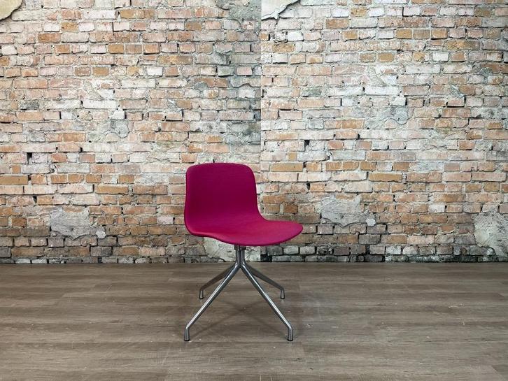 Hay AAC 11 Swivel roze bij TheReSales, Huis en Inrichting, Stoelen, Zo goed als nieuw, Vijf, Zes of meer stoelen, Metaal, Stof