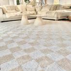 Soft de luxe - creme/beige xxl vloerkleed - fotoshoot, Ophalen, Crème, 200 cm of meer, Zo goed als nieuw