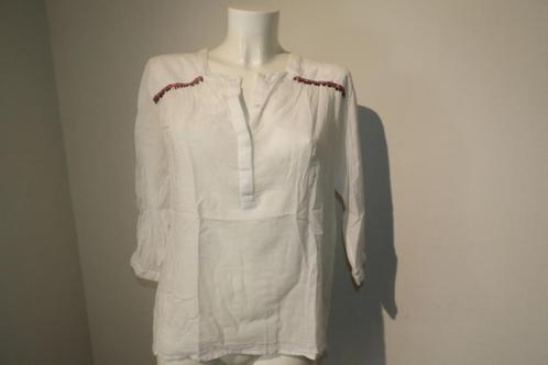 Essentiel Antwerp wit blouse tuniek sier stukje kleur kralen, Kleding | Dames, Blouses en Tunieken, Gedragen, Maat 38/40 (M), Wit