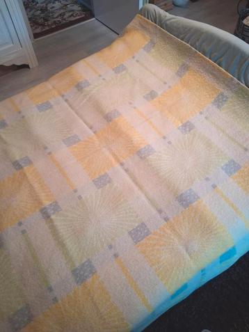 Woolly 100% wollen deken. 210 x 160  beschikbaar voor biedingen