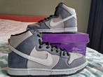 Nike SB Dunk High Medium Pink Grey 44, Overige kleuren, Nike, Nieuw, Ophalen of Verzenden