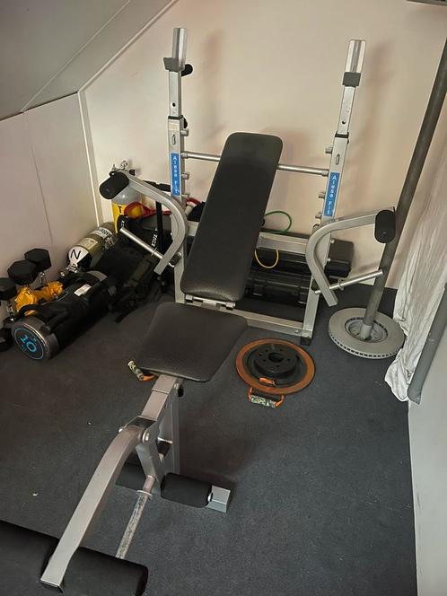 Stevige Halterbank + Zelfgebouwd Gewicht (±30 kg), Sport en Fitness, Fitnessmaterialen, Gebruikt, Fitnessbank, Ophalen