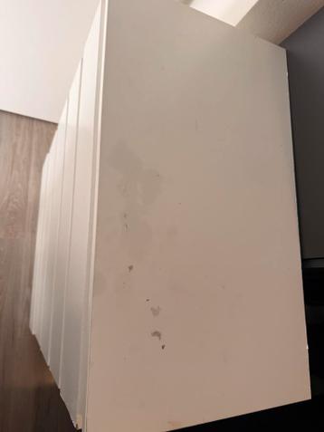 Witte IKEA Malm kast - afbeelding 1