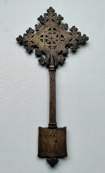 Antiek Bronzen Koptisch Processie Kruis - Orthodoxe Kerk beschikbaar voor biedingen
