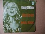 s4370 bonnie st claire - close the door, Cd's en Dvd's, Vinyl Singles, Ophalen, Gebruikt, Overige genres, 7 inch