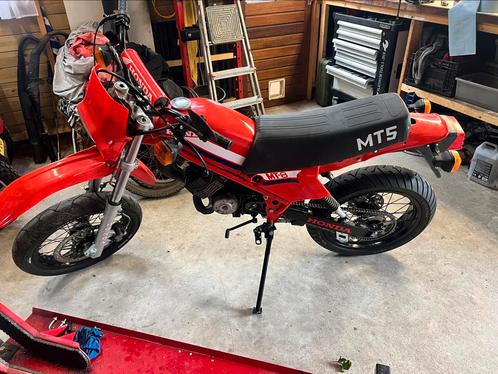 Honda mt8  125 cc athena, Fietsen en Brommers, Brommers | Honda, Gebruikt, Overige modellen, Ophalen