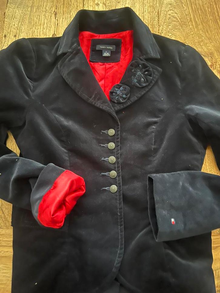 Tommy Hilfiger donkerblauw fluwelen colbert 176, Kleding | Dames, Jasjes, Kostuums en Pakken, Zo goed als nieuw, Maat 34 (XS) of kleiner