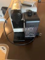 Nespresso De’Longhi koffiemachine, melkfunctie defect., Gebruikt, Koffiemachine, Ophalen of Verzenden, Koffiepads en cups