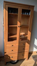 Vitrinekast Hemnes, 3 lades, incl verlichting, Ophalen, Zo goed als nieuw, 25 tot 50 cm, 150 tot 200 cm