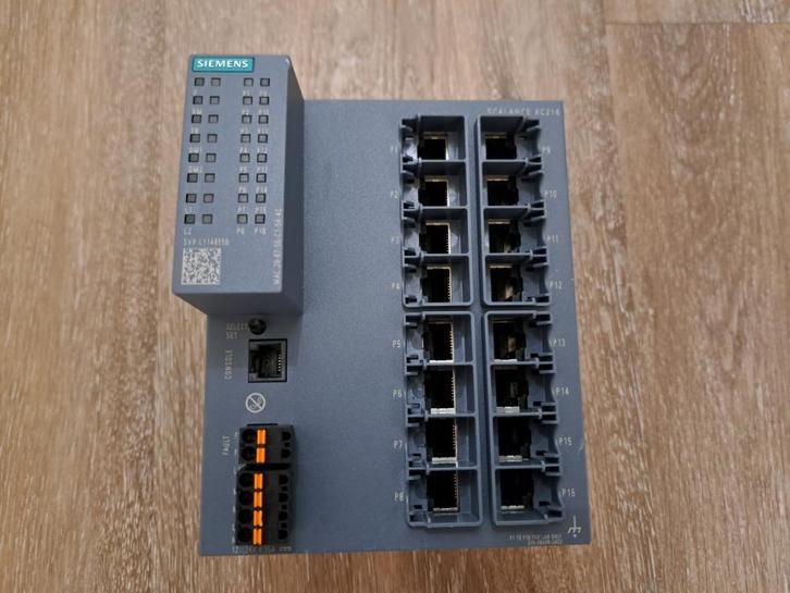 Siemens Scalance Managed Switch, Hobby en Vrije tijd, Elektronica-componenten, Gebruikt, Ophalen of Verzenden