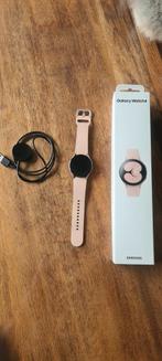 Samsung smart watch nr 4, Gebruikt, Samsung ⌚️, Ophalen of Verzenden, Roze