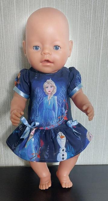 nieuw-Frozen/ Elsa poppenjurkje (past bekende baby pop)