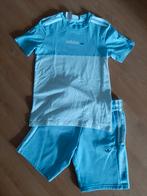 Leuke 2 delige Adidas set wit/licht blauw maat 152, Ophalen of Verzenden, Zo goed als nieuw