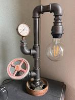 Tafellamp. Stoere industriële lamp. Unieke lamp, Minder dan 50 cm, Gebruikt, Ophalen of Verzenden, Stoer / industrieel