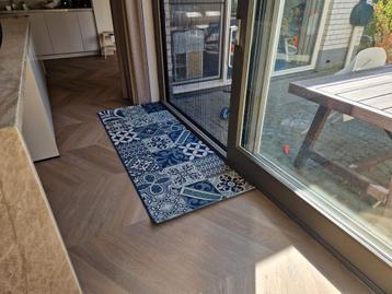 tapijt loper  beschikbaar voor biedingen