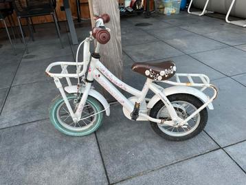 Yipeeh Kinderfiets met Mandje beschikbaar voor biedingen
