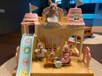 Sylvanian Families Babycrèche Kasteel, Kinderen en Baby's, Speelgoed | Poppenhuizen, Ophalen of Verzenden, Gebruikt, Poppenhuis