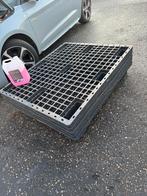 5 Kunstog pallets, Tuin en Terras, Ophalen of Verzenden, Zo goed als nieuw, Kunststof