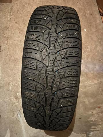Winterbanden Nokian 185/65 R15 88T 4+ mm beschikbaar voor biedingen