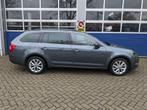 Skoda Octavia Combi 1.0 TSI Sport Business Trekhaak, Auto's, Skoda, Te koop, Zilver of Grijs, Benzine, Gebruikt